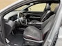 Hyundai Tucson 1.6 T-GDI PHEV 265pk N Line Sky 4WD | Panoramadak | 360 camera | Adaptieve cruise & lane assist | Leder/suede bekleding | Stoelverwarming&ventilatie | Stuurverwarming | Memory | Elektrische achterklep | Apple CarPlay | Navigatie | Full-LED | DAB | Keyless | 19 inch velgen | Volledig onderhouden