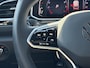 Volkswagen T-Roc 1.5 TSI R-Line |Trekhaak | Camera | Adptieve CC | Climate Control | Keyless entry | NL-Auto