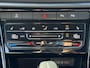 Volkswagen T-Roc 1.5 TSI R-Line |Trekhaak | Camera | Adptieve CC | Climate Control | Keyless entry | NL-Auto