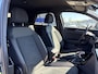 Volkswagen T-Roc 1.5 TSI R-Line |Trekhaak | Camera | Adptieve CC | Climate Control | Keyless entry | NL-Auto