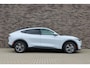 Ford Mustang Mach-E RWD 75 kWh | Soh 94% | Panoramadak | Trekhaak | Leer | Rijklaarprijs - incl.garantie