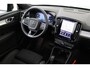 Volvo XC40 B4 (M-HYBRID) PLUS DARK -PANO.DAK|HARMAN/KARDON|CAMERA|POWER-SEATS|VERW.VOORRUIT|PRIVACY.GLAS|TREKHAAK|18"