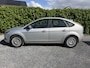 Ford Focus 1.6 Titanium | Navi | Autom. Airco | Cruise Control | LMV | Elekt. Ramen | Trekhaak | APK tot 24-06-2027!