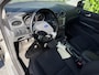 Ford Focus 1.6 Titanium | Navi | Autom. Airco | Cruise Control | LMV | Elekt. Ramen | Trekhaak | APK tot 24-06-2027!