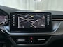 Skoda Kamiq 1.0 TSI 110pk Business Edition LED Trekhaak Camera Stoelverwarming Navigatie