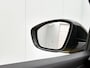 Peugeot e-208 EV Allure 50 kWh 136pk | Lage kilometerstand | Navigatie | Achteruitrijcamera | Stoelverwarming | Climate Control | Cruise Control | Parkeersensoren | Stof/kunstleder | Keyless start | Apple Carplay / Android Auto | DAB+ radio | Led koplampen | Donker getint glas | 16" lichtmetalen velgen |