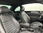 Volkswagen Beetle 1.2 TSI Exclusive Series LEER NAVI CRUISE LM STOELVERWARMING.