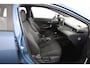 Toyota Corolla Touring Sports 2.0 Hybrid First Edition | lm velgen | Trekhaak | Navigatie |