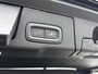 Volvo XC60 Facelift T6 Plug-in hybrid AWD Ultra Dark | 20" | Luchtvering | Trekhaak | Head-Up | Panoramadak | Elektr. verst. stoelen | Full LED | Harman Kardon | ACC | BLIS