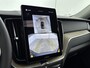 Volvo XC60 Facelift T6 Plug-in hybrid AWD Ultra Dark | 20" | Luchtvering | Trekhaak | Head-Up | Panoramadak | Elektr. verst. stoelen | Full LED | Harman Kardon | ACC | BLIS