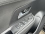 Opel Mokka 1.2 Turbo Ultimate AUT Rijklaar incl. grote beurt en 100% dealer onderhouden bij ons! | Keyless | Camera | Alcantara lederen stoelen met verwarming | Stuurverwarming | Carplay | Distr. v.v. | All season banden | Full LED