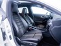 Mercedes-Benz CLA Shooting Brake 180 'Automaat' PDC!