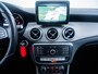 Mercedes-Benz CLA Shooting Brake 180 'Automaat' PDC!