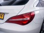 Mercedes-Benz CLA Shooting Brake 180 'Automaat' PDC!