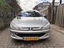 Peugeot 206 1.6-16V Griffe - 1e eigenaar - airco - leder