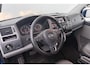 Volkswagen Transporter 2.0 TDI 140 PK L2H1 Comfort-line Trekhaak 2500 KG Navi Stoelverw.