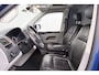 Volkswagen Transporter 2.0 TDI 140 PK L2H1 Comfort-line Trekhaak 2500 KG Navi Stoelverw.
