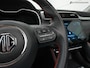 MG MG ZS EV Long Range Luxury Sport 70 kWh (APPLE CARPLAY,PANORAMADAK,DODEHOEK,STOELVERWARMING,KEYLESS,ELEKTRISCHE STOELEN,CLIMATE))