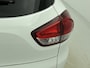 Renault Clio Estate 0.9 TCe Limited 90PK / Airco / Navigatie / Radio multimedia / Parkeer sensoren / Apk 06-2028