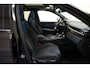 Lynk & Co 01 1.5 PHEV MY23 6,6kWh Zwart [ SOH 94,7% ] [ Zwarte hemel 360°cam Apple/Android Pano Navi ]