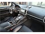 Porsche Cayenne 3.0 D / PANO / SPORT CHRONO / LED / LUCHTVERING / MEMORY / CAMERA / TREKHAAK / EURO 6 / RIJDT PERFECT
