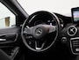 Mercedes-Benz GLA 180 Business Solution | ACHTERUITRIJCAMERA | HALF LEDER INTERIEUR | NAVIGATIE | CLIMATE CONTROL | PARKEERSENSOREN | STOELVERWARMING |