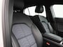 Mercedes-Benz GLA 180 Business Solution | ACHTERUITRIJCAMERA | HALF LEDER INTERIEUR | NAVIGATIE | CLIMATE CONTROL | PARKEERSENSOREN | STOELVERWARMING |