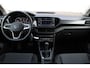 Volkswagen T-Cross 1.0 TSI Life | Adaptieve cruise | BLIS | Trekhaak | Stoelverwarming | Carplay