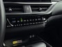 Lexus UX 250h F Sport Line | Parkeersensoren V+A | Blindspot | Stoelverwarming |