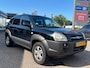 Hyundai Tucson 2.0i Dynamic | Airco | Apk aug 2027 |