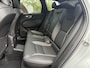 Volvo XC60 2.0 T8 Plug-in hybrid AWD Plus Black Edition VAN 58.900:,- VOOR:54.877,- UW HERFSTVOORDEEL: 4.023,-| UNIEK!| VAPOUR GREY| ELEKTRISCHE TREKHAAK| PANO| HK AUDIO| MEMORY STOELEN| HUD| 360 CAMERA| VOL OPTIES!|