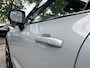 Volvo XC60 2.0 T8 Plug-in hybrid AWD Plus Black Edition VAN 58.900:,- VOOR:54.877,- UW HERFSTVOORDEEL: 4.023,-| UNIEK!| VAPOUR GREY| ELEKTRISCHE TREKHAAK| PANO| HK AUDIO| MEMORY STOELEN| HUD| 360 CAMERA| VOL OPTIES!|