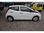 Toyota Aygo 1.0 VVT-i x-fun , Incl nw apk/beurt & 12 mnd bovag garantie