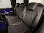 Mercedes-Benz G-klasse 63 AMG 585Pk (SCHUIFDAK, CARBON PACK, ALCANTARA HEMEL, APPLE CARPLAY, BURMESTER, MASSAGE, STOELKOELING/VERWARMING, ADAPTIVE CRUISE, 360 CAMERA, SFEERVERLICHTING, TREKHAAK, NIEUWSTAAT)