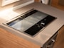 Weinsberg X-Cursion 500 LT T6 Bulli 2.0TDI Edition Pepper 150Pk Automaat (FULL OPTION, TELEVISIE, DOUCHE, TOILET, THULE LUIFEL, SCHOONWATER TANK, FIETSENDRAGER, ELEKTRISCHE TREEPLANK, KOELKAST, NIEUWTSTAAT)