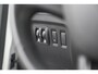 Renault Captur TCe 120 EDC Intens | Camera | Navigatie |  Parkeersensoren | Climate Control