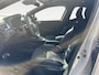 Renault Clio 1.6 E-Tech Full Hybrid 145 esprit Alpine | Automaat | Navigatie | Apple Carplay & Android Auto | LMV | Cruise & Climate Control | Camera | Parkeersensoren | 12 Maanden BOVAG Garantie