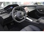 Peugeot 308 1.6 Plug-in Hybrid 180PK ALLURE | ACHTERUITRIJ CAMERA | NAVIGATIE | DRAADLOZE APPLE CARPLAY/ANDROID AUTO | DAB+ RADIO | ADAPTIVE CRUISE CONTROL | 17" LICHTMETALEN VELGEN | CLIMATE CONTROL |