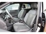 Volkswagen T-Roc 1.5 TSI 150pk DSG R-Line Black Style Virtual cockpit , Keyless, PDC , 19"LMV, Camera , Carplay, LED, Navi voorbereid. Stoelverwarming , Elektr. achterklep