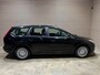 Ford Focus Wagon 1.6 Titanium | Airco | Cruise | APK 10-2027