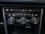 Volkswagen T-Roc 1.5 TSI 150pk DSG Sport Business R Panoramadak LED Leder Camera Stoelverwarming