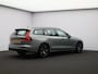 Volvo V60 B4 197PK Essential Edition / Stoel-, stuurwiel- & achterbankverwarming / Achteruitrijcamera / Pilot Assist / BLIS