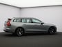 Volvo V60 B4 197PK Essential Edition / Stoel-, stuurwiel- & achterbankverwarming / Achteruitrijcamera / Pilot Assist / BLIS