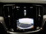 Volvo V60 B4 197PK Essential Edition / Stoel-, stuurwiel- & achterbankverwarming / Achteruitrijcamera / Pilot Assist / BLIS