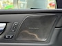 Volvo XC60 2.0 T8 Plug-in hybrid AWD Ultimate Bright | Harman & Kardon | Elektrisch pano dak | 360 graden camera | Leer | Cruise adaptief | LED | Stoelverwarming |