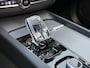 Volvo XC60 2.0 T8 Plug-in hybrid AWD Ultimate Bright | Harman & Kardon | Elektrisch pano dak | 360 graden camera | Leer | Cruise adaptief | LED | Stoelverwarming |