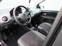 Volkswagen Up! 1.0 65 PK | Camera | Cruise Control | Parkeersensoren | Airco | Automatische dimlichten | Lichtmetalen velgen |
