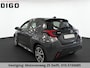 Toyota Yaris 1.5 Hybrid 115 Dynamic GARANTIE TOT 06-2033! . STOEL VERWARMING . PARKEERSENSOREN ACHTER . APPLE CARPLAY & ANDRIOD AUTO . SLECHTS 33.000KM .
