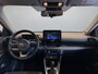 Toyota Yaris 1.5 Hybrid 115 Dynamic GARANTIE TOT 06-2033! . STOEL VERWARMING . PARKEERSENSOREN ACHTER . APPLE CARPLAY & ANDRIOD AUTO . SLECHTS 33.000KM .