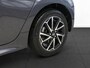 Toyota Yaris 1.5 Hybrid 115 Dynamic GARANTIE TOT 06-2033! . STOEL VERWARMING . PARKEERSENSOREN ACHTER . APPLE CARPLAY & ANDRIOD AUTO . SLECHTS 33.000KM .